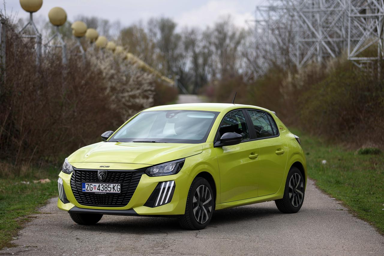 Zagreb: Test automobila Peugeot 208 