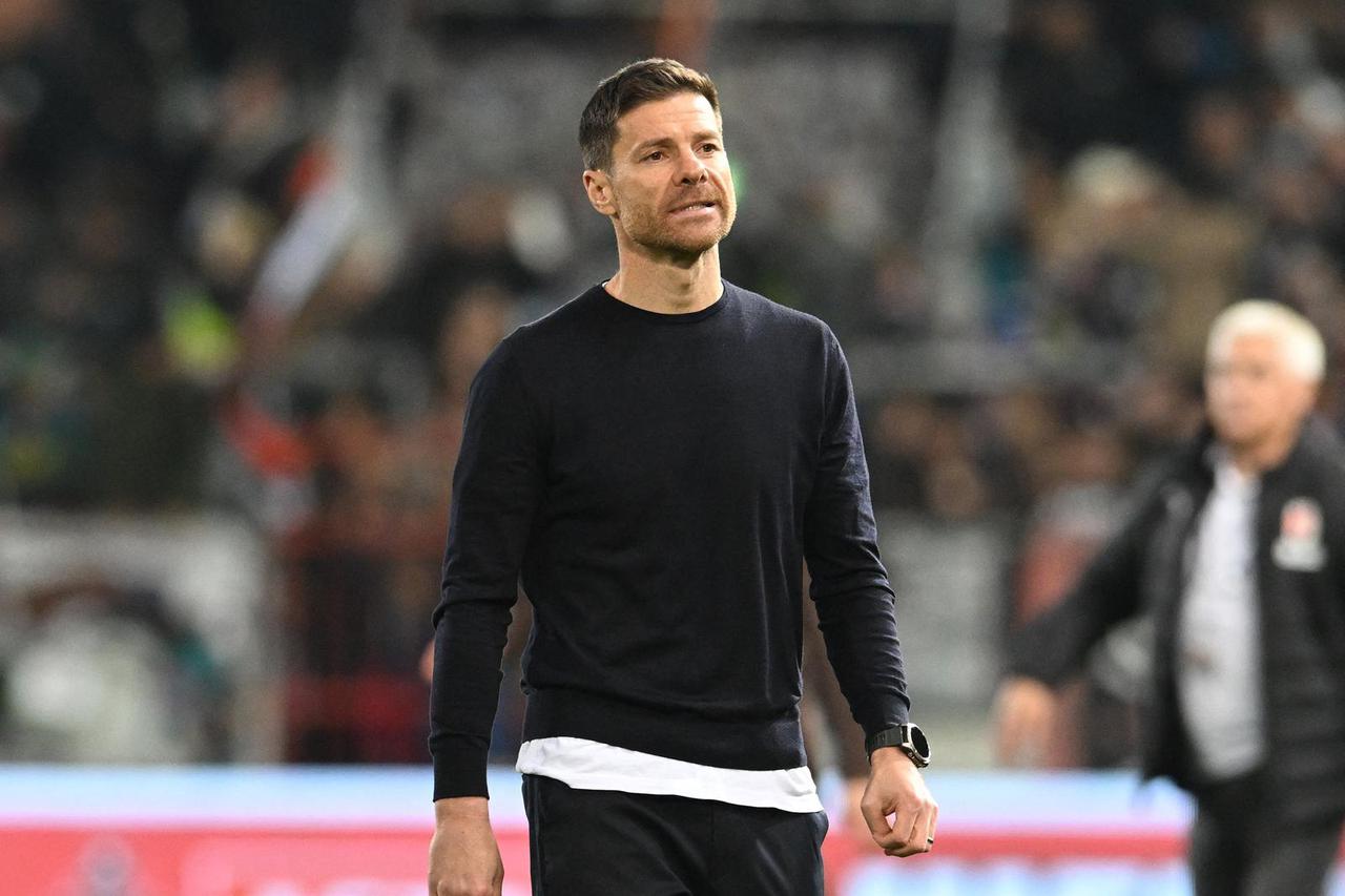 Bundesliga - St. Pauli v Bayer Leverkusen
