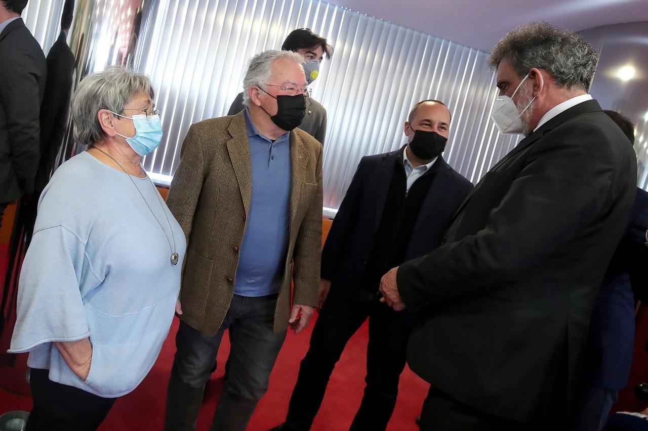 Potpisan ugovor o donaciji objekta Gavrilovićeve škole u Petrinji