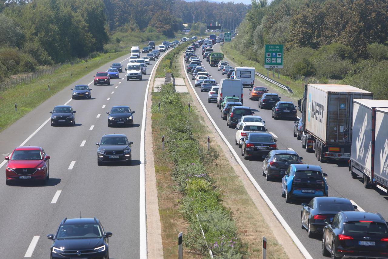 Karlovac: Prometne gužve na autocesti A1