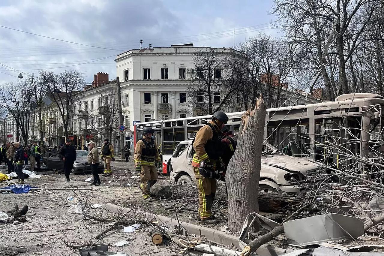 Russian Strike on Sumy Northeastern Ukraine Killed 34 People - Ukraine