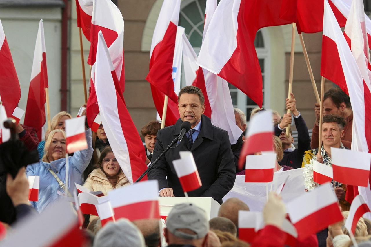 Civic Coalition presidential candidate, Warsaw Mayor Rafal Trzaskowski during his rally on the final day of the campaign in Skierniewice