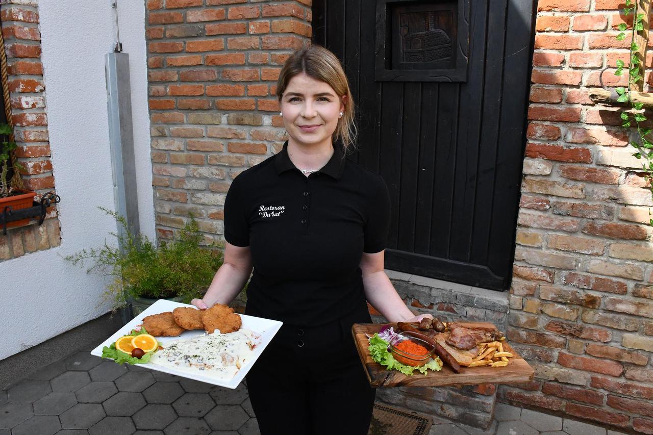 Nova Gradiška: Turistička patrola i Večernjakove zvjezdice Nova Gradiška