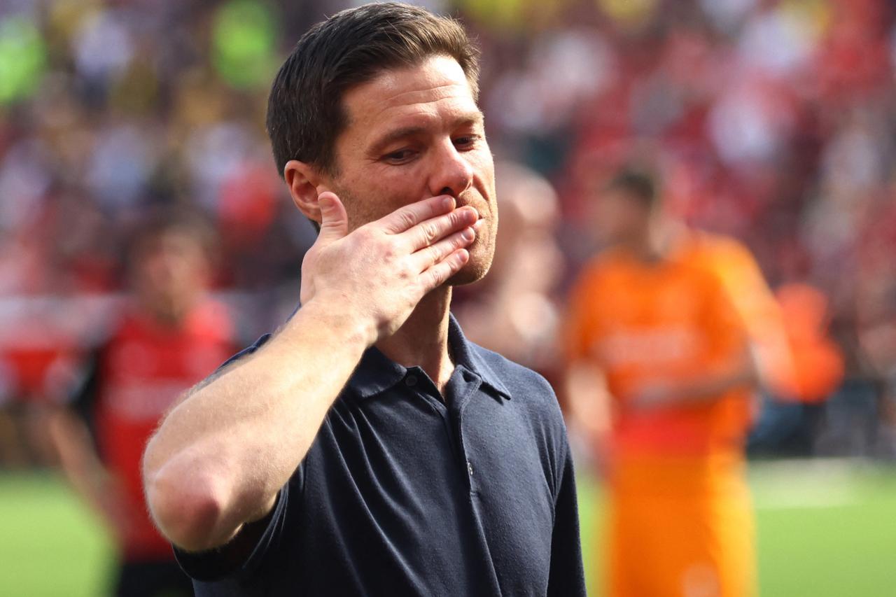 Bundesliga - Bayer Leverkusen v Borussia Dortmund