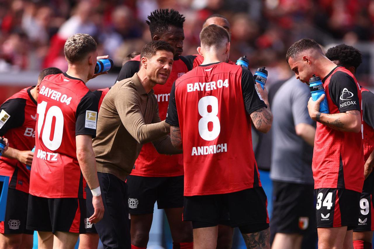 Bundesliga - Bayer Leverkusen v FC Augsburg