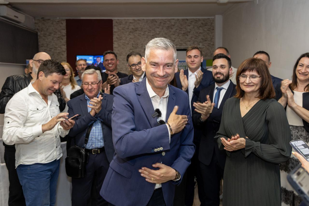 Pula: Doček izbornih rezultata u stožeru nezavisnog kandidata za župana Borisa Miletića