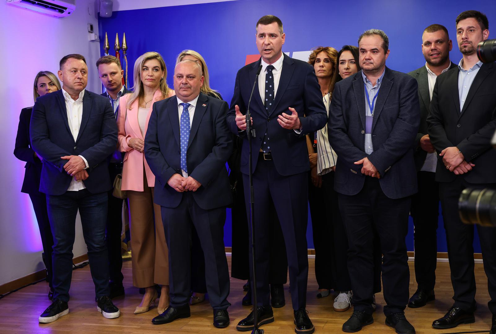 18.05.2025., Zagreb - Obracanje medijima kandidata Mislava Hemrana u stozeru. Photo: Patrik Macek/PIXSELL