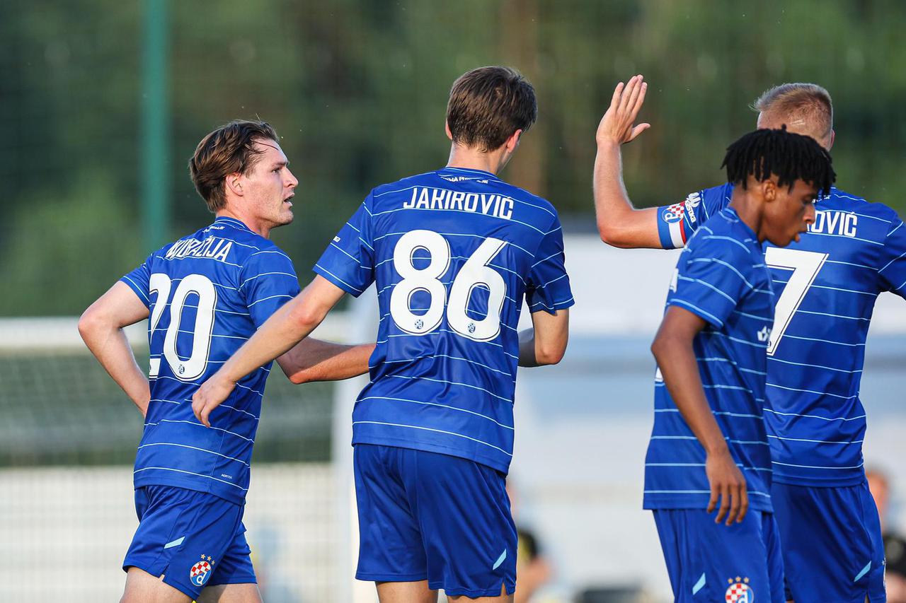 Radomlje: Prijateljska utakmica, GNK Dinamo - NK Radomlje