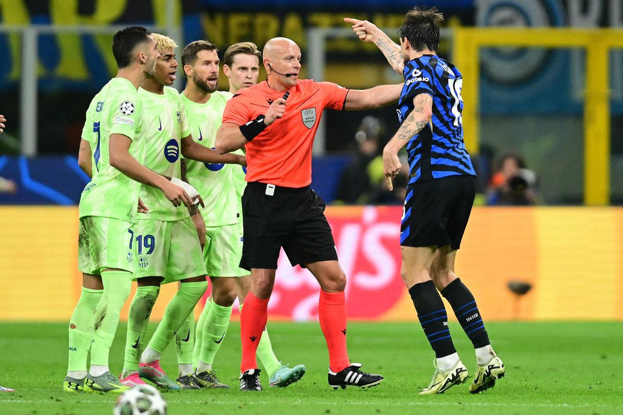 Champions League - Semi Final - Second Leg - Inter Milan v FC Barcelona