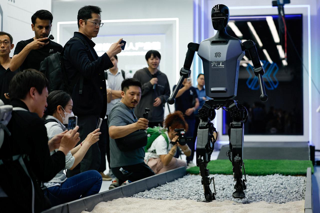 Organised media tour to Beijing Robotics Industrial Park, Beijing E-Town