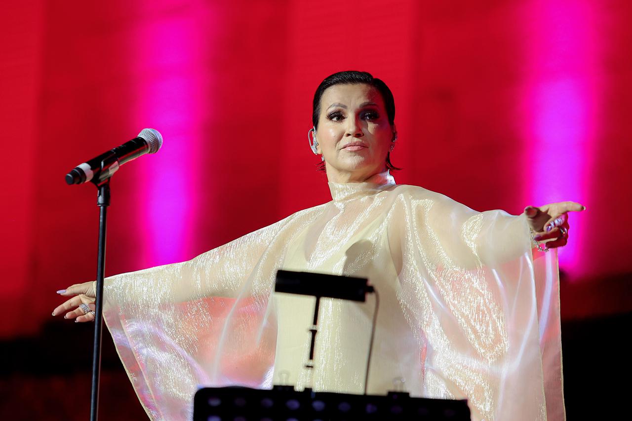 Split: Koncert Nina Badrić  i Ante Gelo na Melodijama Jadrana