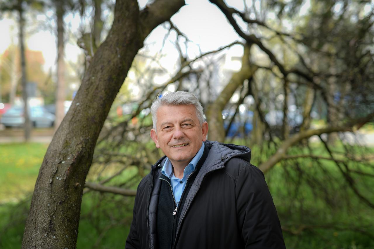 Zagreb: Don Ivan Filipović bivši je ovisnik