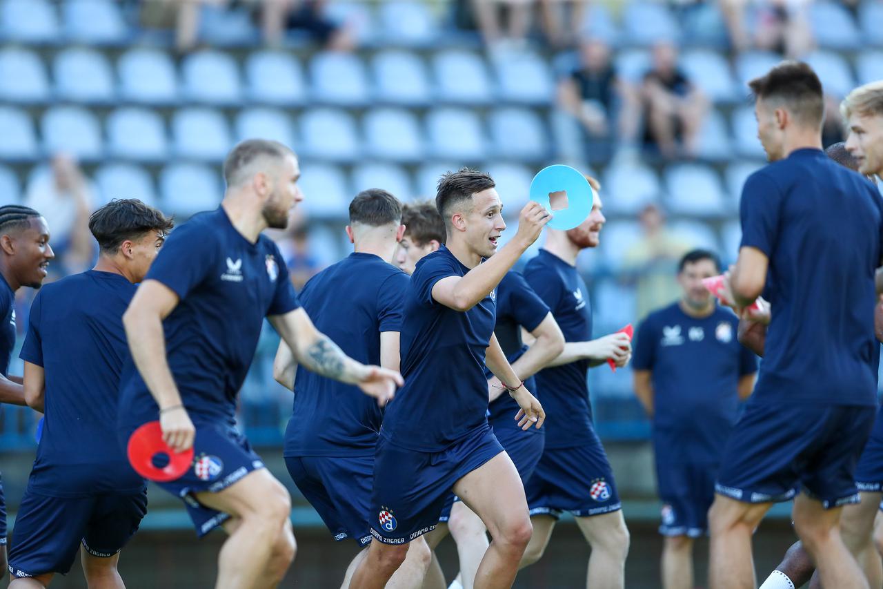Zagreb: Trening GNK Dinamo otvoren za navijače