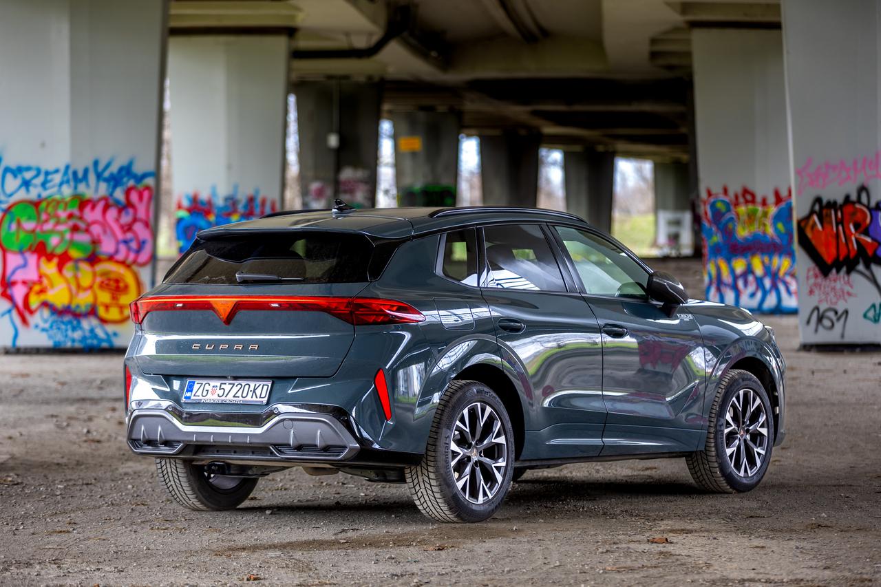 Zagreb: Cupra Terramar eTSI