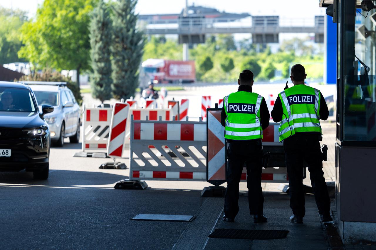 German police conduct random checks at the German-Swiss border in Weil am Rhein