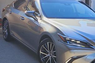 Lexus ES 300h